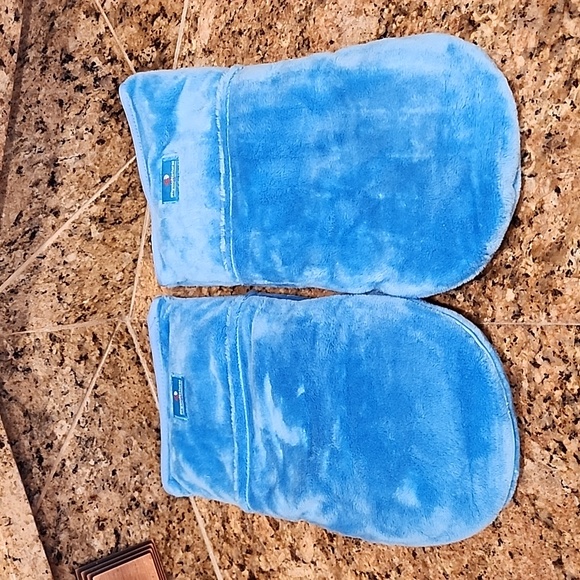 PhysioNatural Microwave Therapy Mittens - Picture 1 of 7